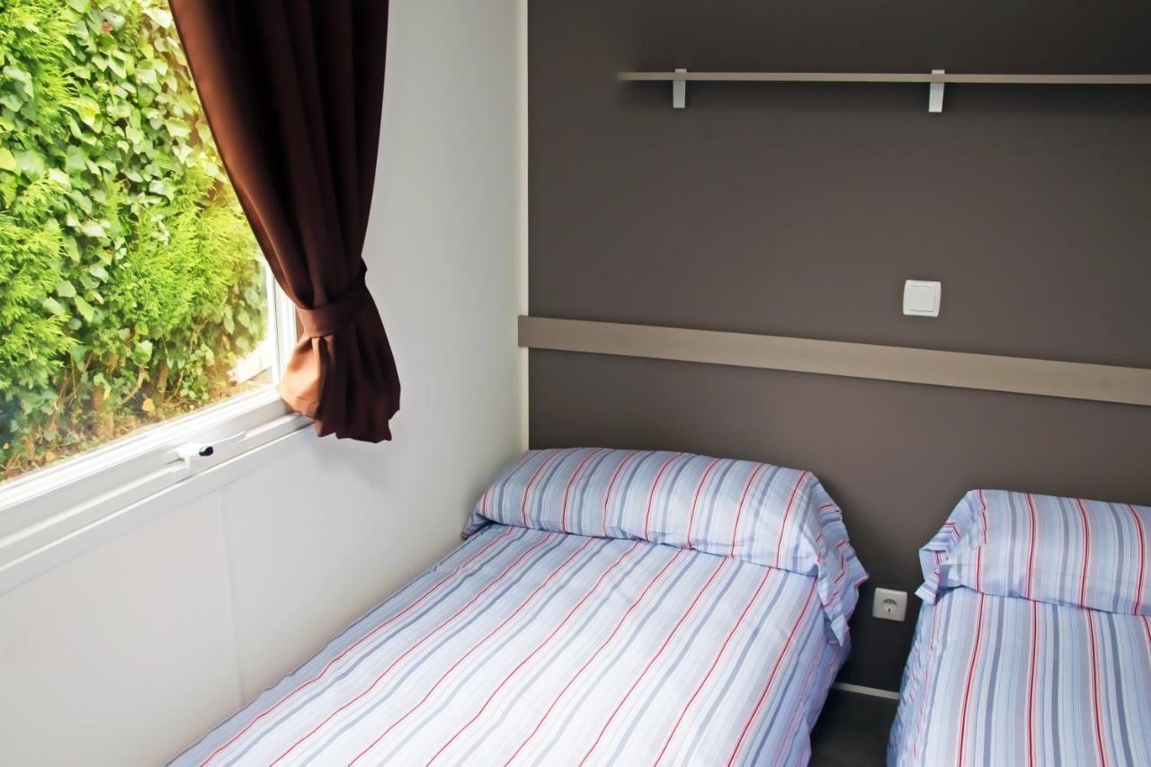 Camping Las Gaviotas Naveces Luaran gambar
