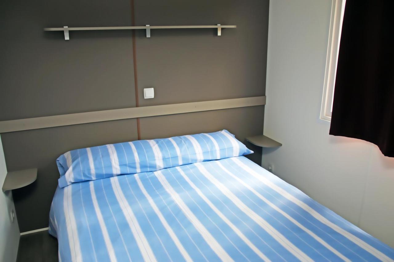 Camping Las Gaviotas Naveces Luaran gambar